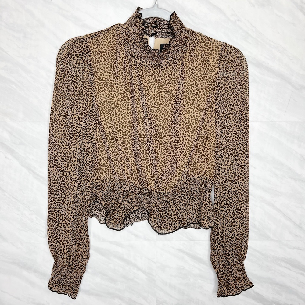 Lucy Paris
Leopard Print Smocked Top XS